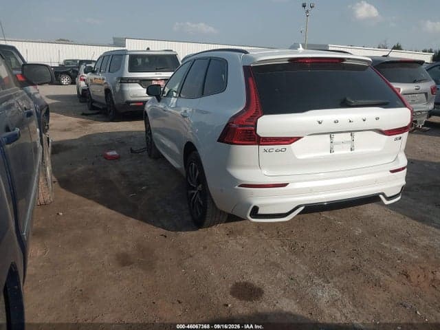 2024 VOLVO XC60 B5 PLUS DARK THEME 3