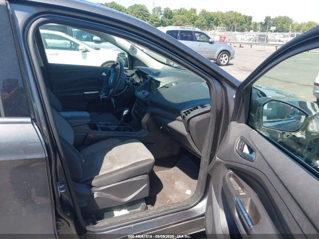 2019 FORD ESCAPE SE 5