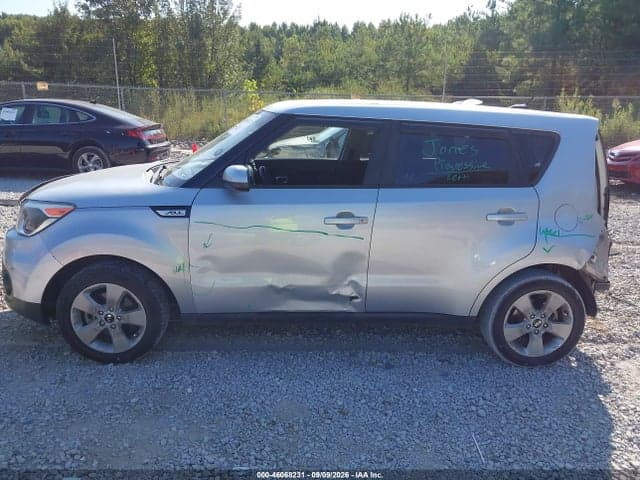 2017 KIA SOUL 15