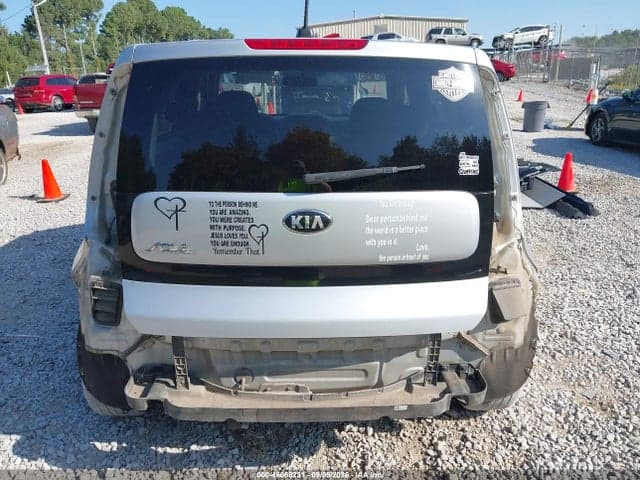 2017 KIA SOUL 17