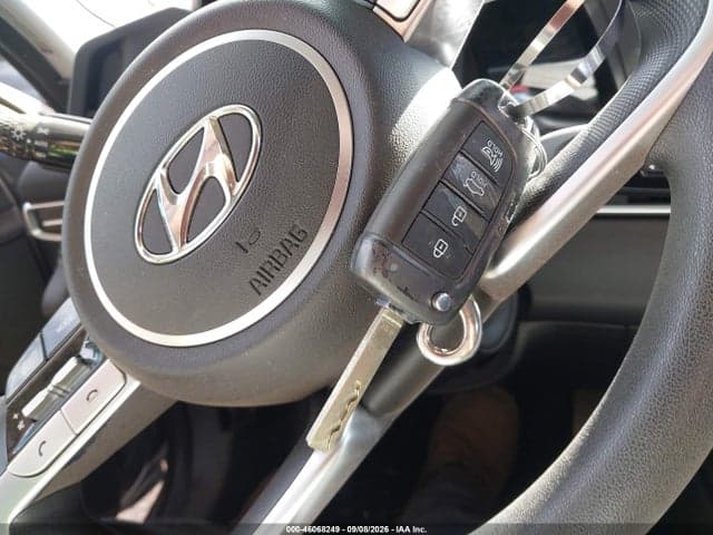2022 HYUNDAI ELANTRA SE 11