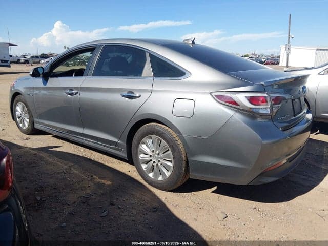 2017 HYUNDAI SONATA HYBRID SE