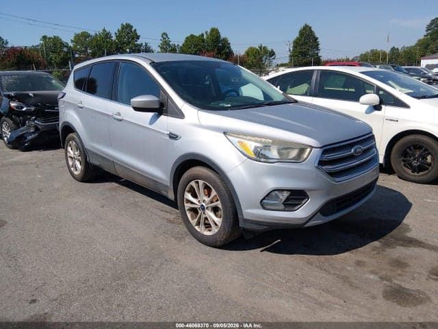 2017 FORD ESCAPE SE 1