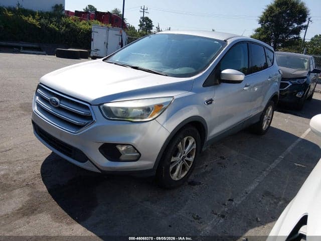 2017 FORD ESCAPE SE 2