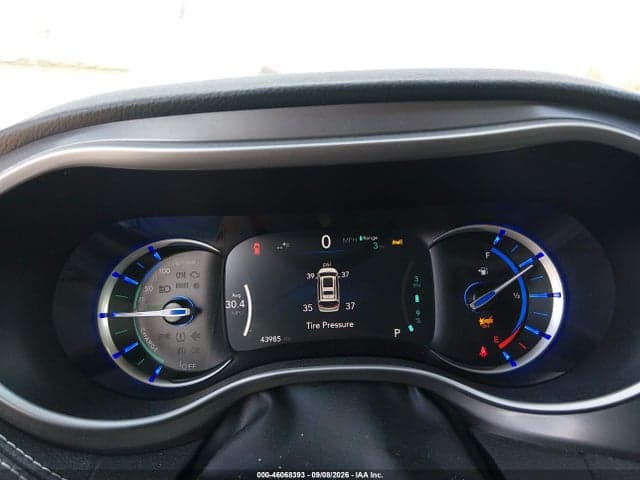 2023 CHRYSLER PACIFICA HYBRID TOURING L 7