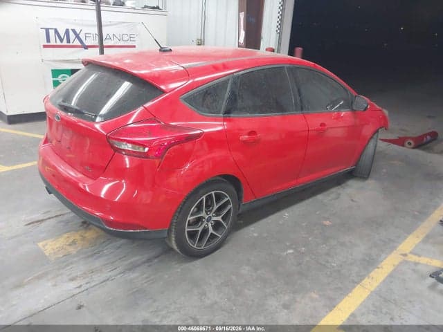 2017 FORD FOCUS SEL 4