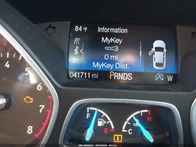 2017 FORD ESCAPE SE 19