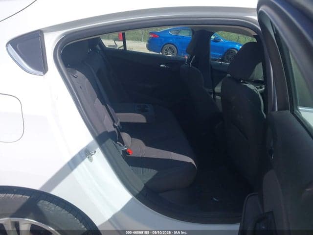 2018 CHEVROLET CRUZE LT AUTO 8