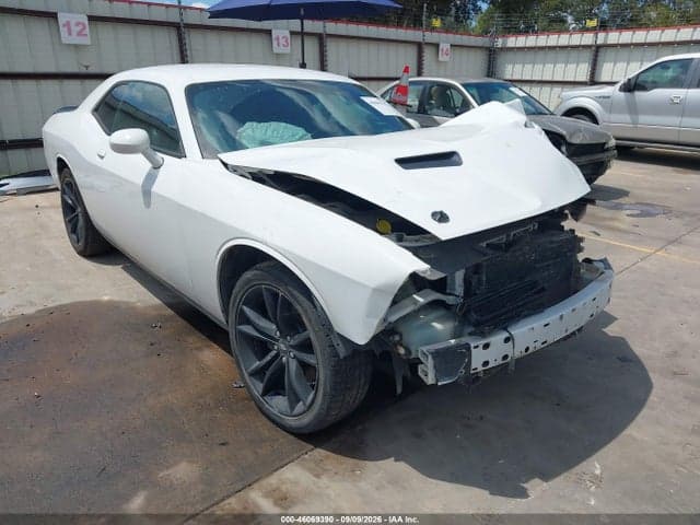 2018 DODGE CHALLENGER SXT PLUS