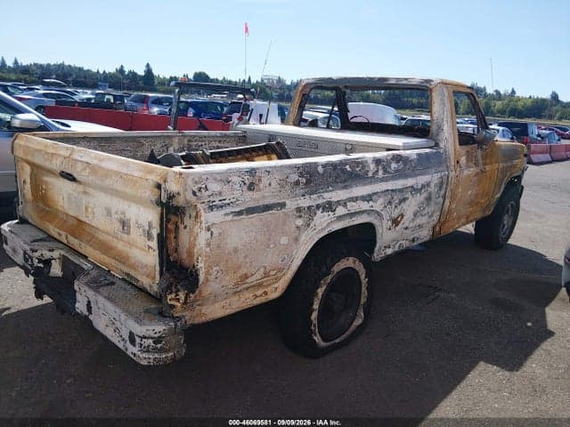 1985 FORD F250 4