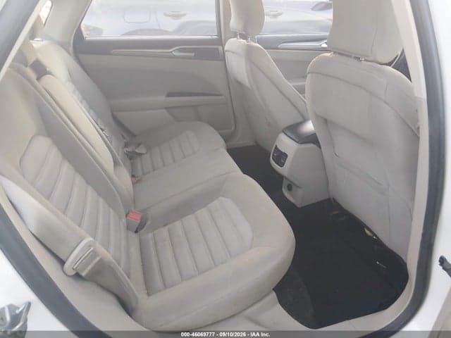 2017 FORD FUSION SE 8