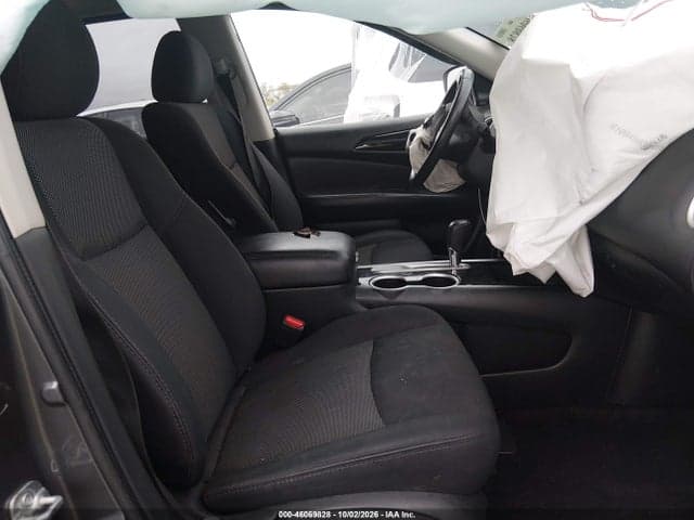 2019 NISSAN PATHFINDER SV 5
