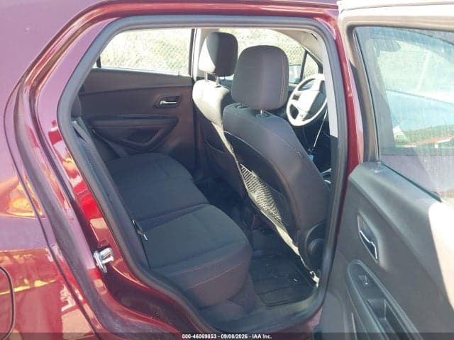 2017 CHEVROLET TRAX LS 8
