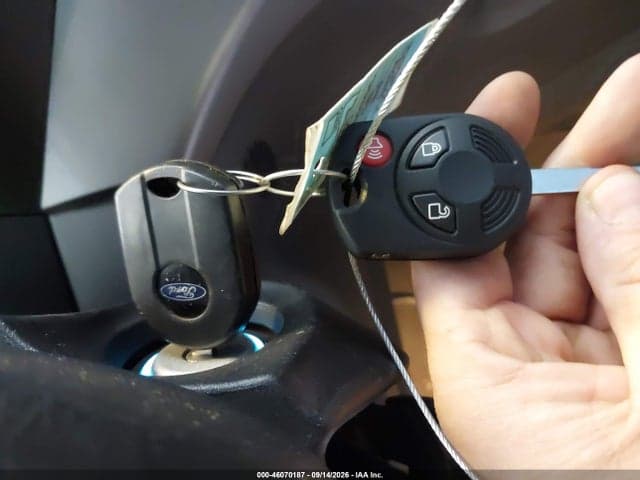 2018 FORD ESCAPE SE 11