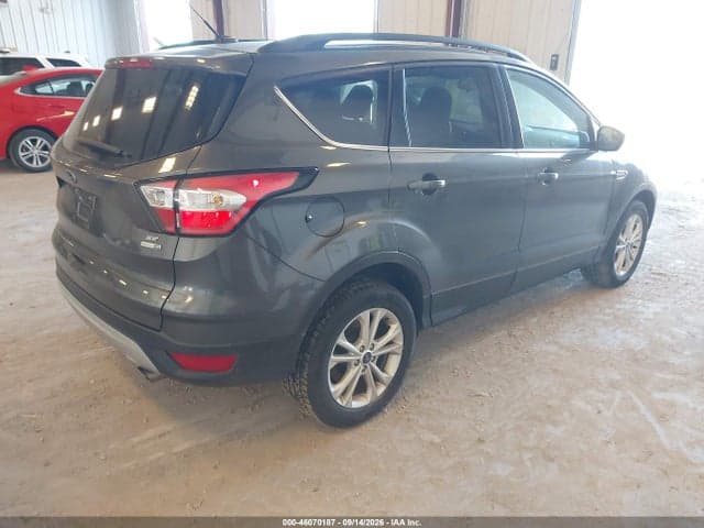 2018 FORD ESCAPE SE 4