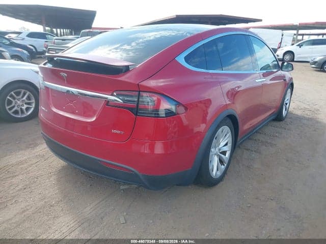 2017 TESLA MODEL X 4