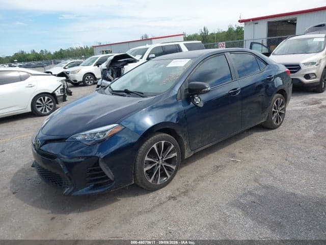 2019 TOYOTA COROLLA SE 2