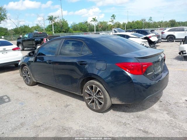 2019 TOYOTA COROLLA SE 3