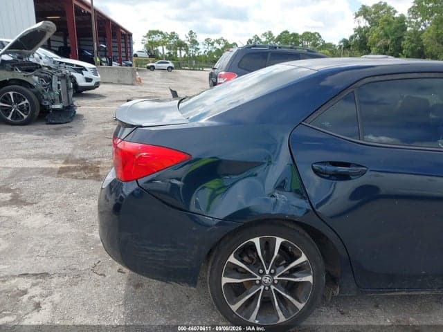 2019 TOYOTA COROLLA SE 6