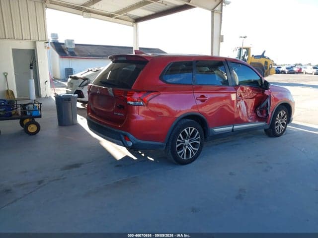 2018 MITSUBISHI OUTLANDER ES 4