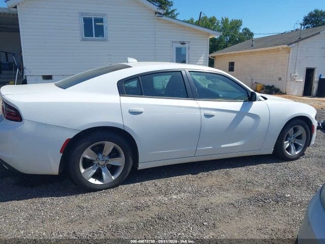 2017 DODGE CHARGER SXT RWD 13
