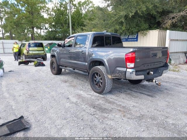 2017 TOYOTA TACOMA SR5 V6 3