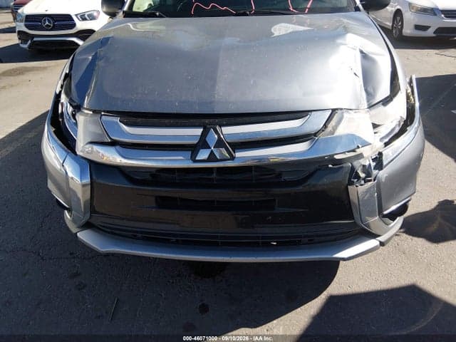 2017 MITSUBISHI OUTLANDER ES 6