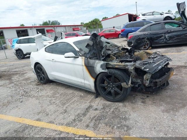 2019 FORD MUSTANG ECOBOOST PREMIUM 1
