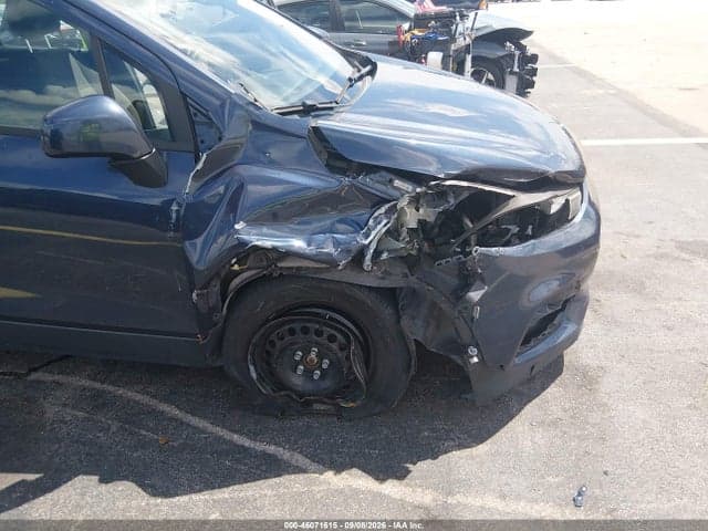 2018 CHEVROLET TRAX LS 6