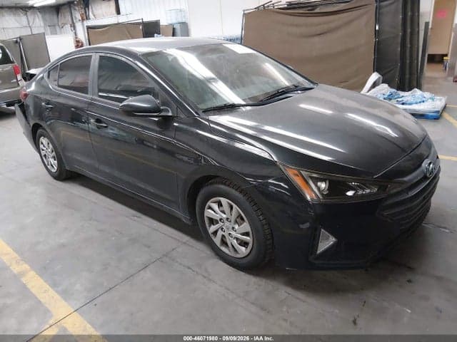 2019 HYUNDAI ELANTRA SE 1