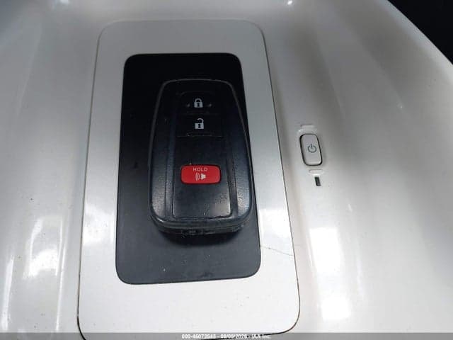 2017 TOYOTA PRIUS FOUR 11