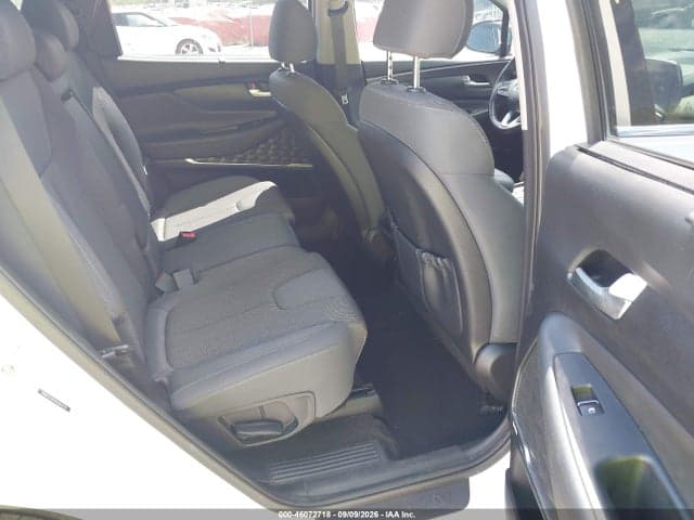 2019 HYUNDAI SANTA FE SEL PLUS 8