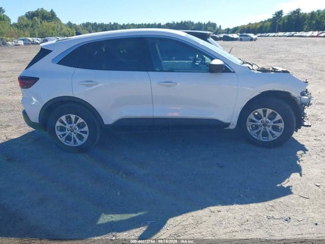 2023 FORD ESCAPE ACTIVE 14