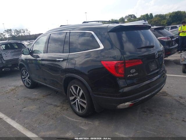 2017 HONDA PILOT TOURING 3