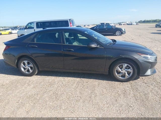 2021 HYUNDAI ELANTRA SE 13