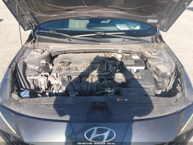 2021 HYUNDAI ELANTRA SE 10