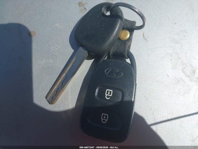2017 HYUNDAI ACCENT SE 11