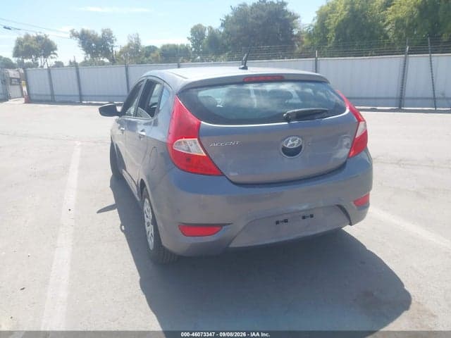 2017 HYUNDAI ACCENT SE 3