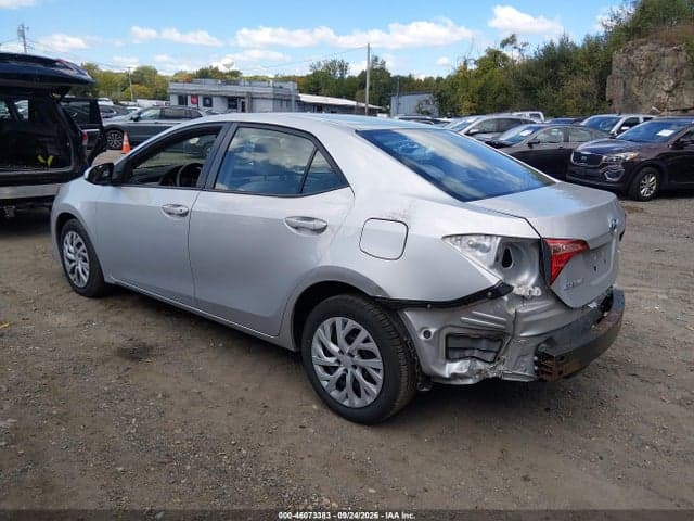 2017 TOYOTA COROLLA LE 3