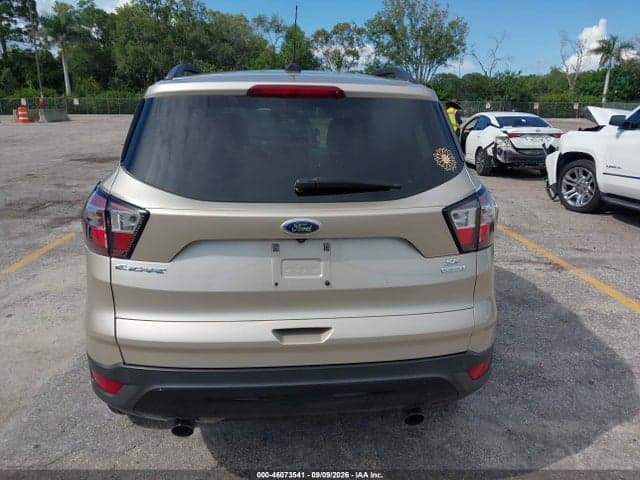 2018 FORD ESCAPE SE 16