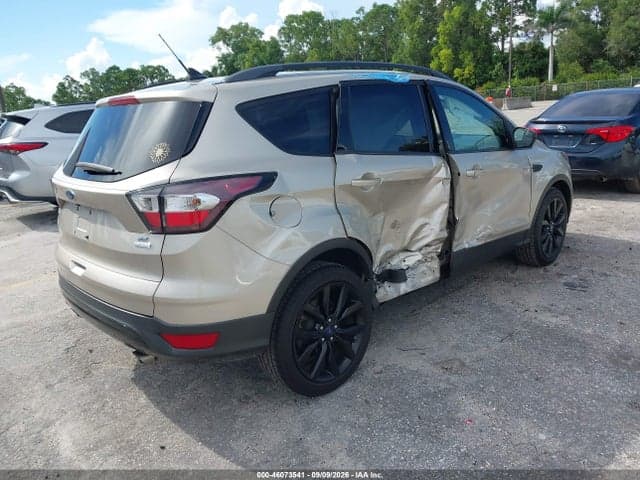 2018 FORD ESCAPE SE 4