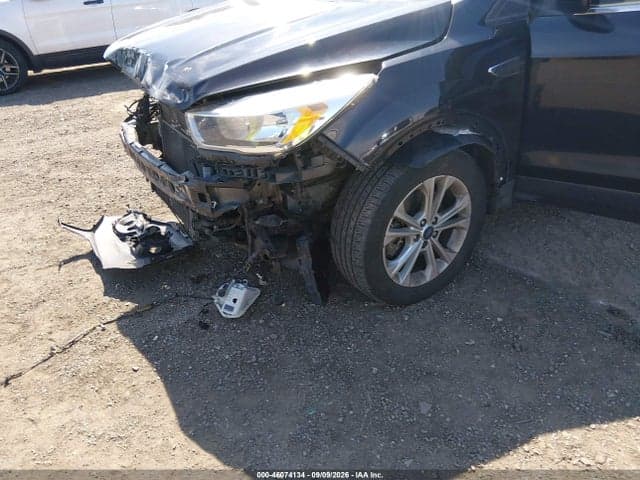 2017 FORD ESCAPE SE 6