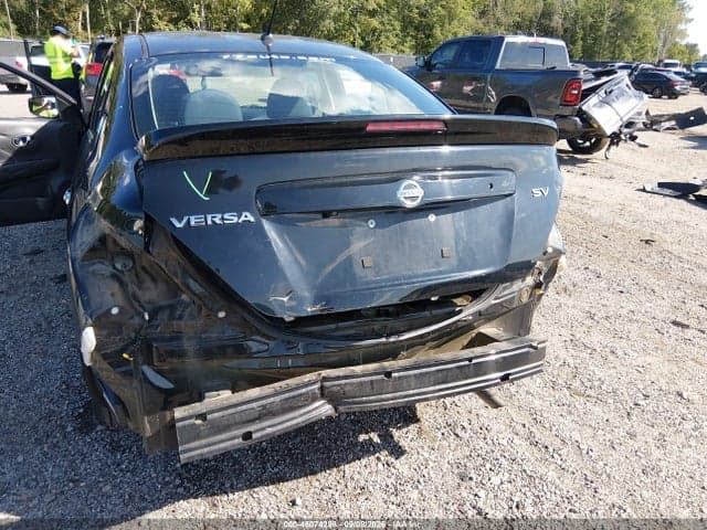 2019 NISSAN VERSA 1.6 SV 6