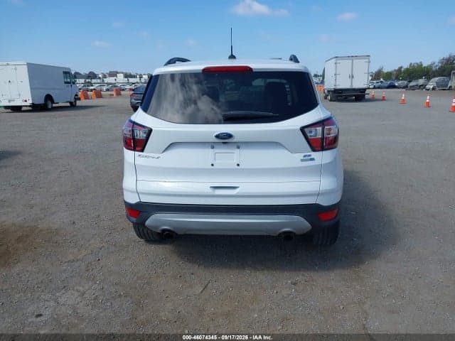 2018 FORD ESCAPE SE 17