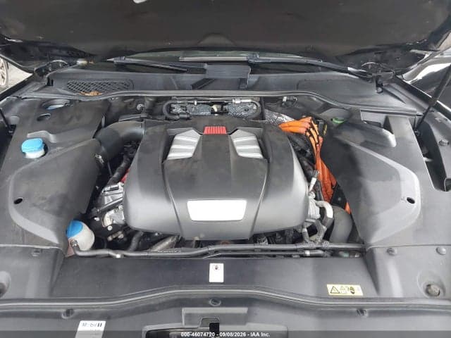 2017 PORSCHE CAYENNE E-HYBRID S PLATINUM EDITION 10