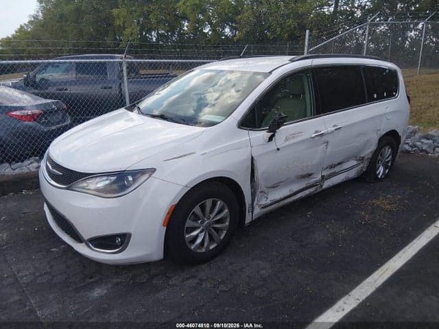 2017 CHRYSLER PACIFICA TOURING-L 2