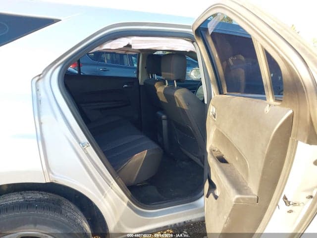 2017 CHEVROLET EQUINOX LS 8