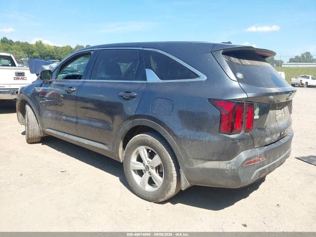 2021 KIA SORENTO LX 3