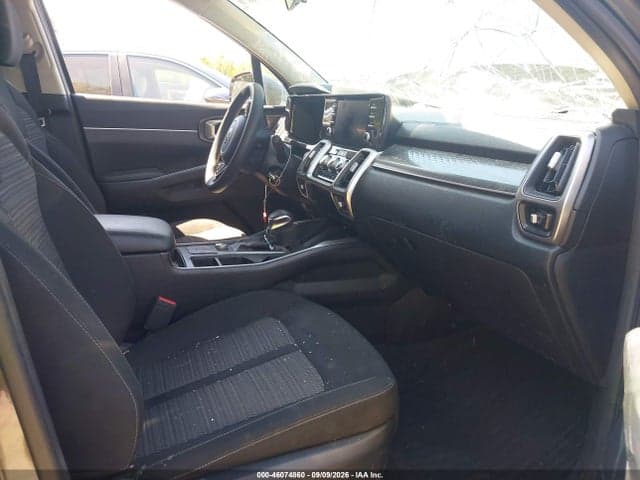 2021 KIA SORENTO LX 5