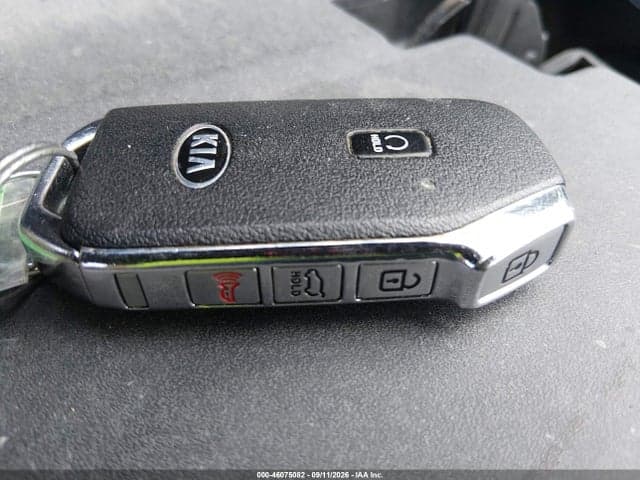 2021 KIA SORENTO EX 11